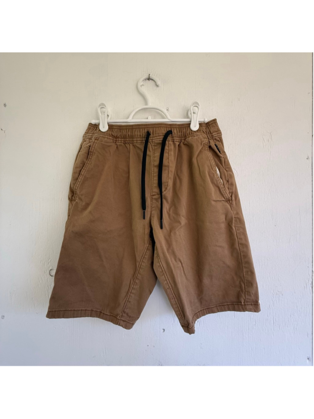 Hollister Advanced Stretch Jogger Shorts 9" - Khaki Brown
